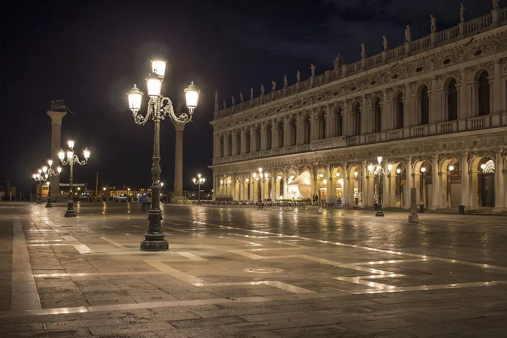 Apostoli Palace Venecia Italia