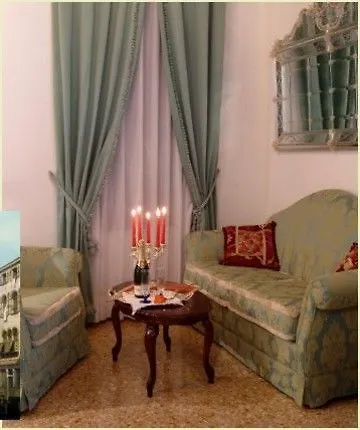 Apostoli Palace Venetië Bed & Breakfast