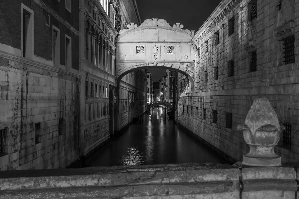 Apostoli Palace Venice Bed & Breakfast