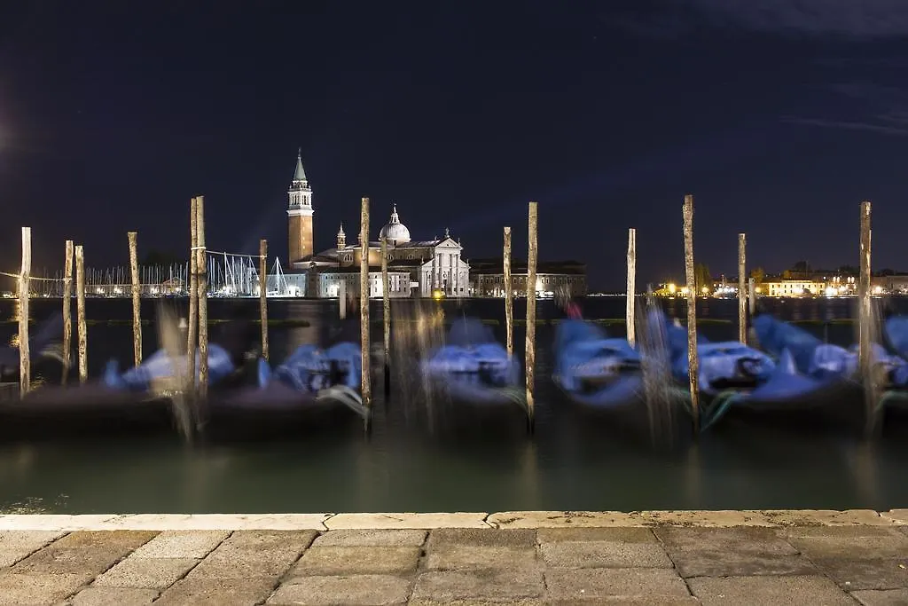 Apostoli Palace Venice 3*,  Italy