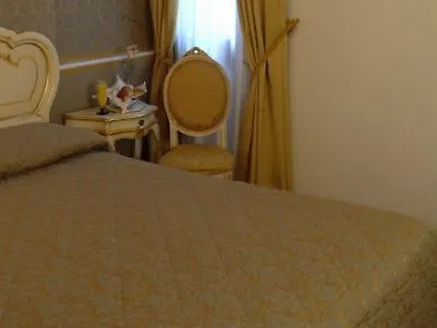 Apostoli Palace Venice Bed & Breakfast